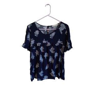 Lake Flower Blue‎ and white ruffle sleeve blouse